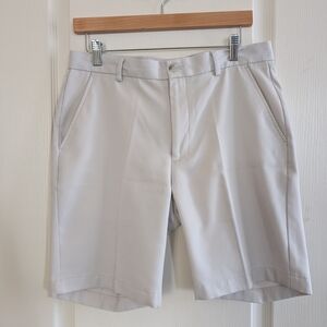 Men's Classic Greg Norman Golf Shorts NWOT